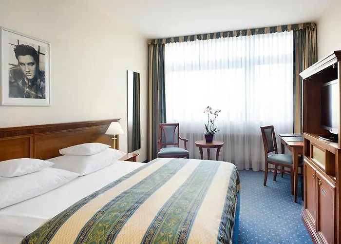 Hollywood Media Am Kurfuerstendamm 4* Berlin