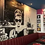 Hollywood Media Am Kurfuerstendamm Hotel Berlin