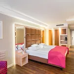 Hotel Hollywood Media Am Kurfuerstendamm