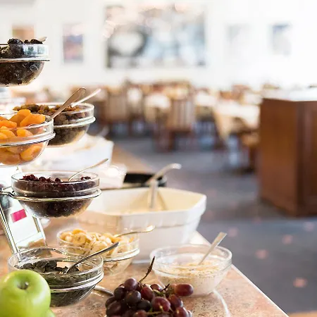 Hollywood Media Am Kurfuerstendamm 4* Berlim