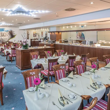 Hollywood Media Am Kurfuerstendamm Berlim