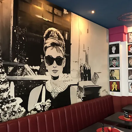 Hollywood Media Am Kurfuerstendamm Hotel Berlim