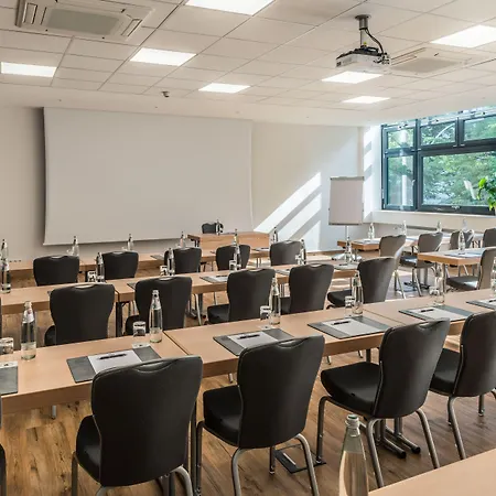 Hollywood Media Am Kurfuerstendamm Hotel 4*