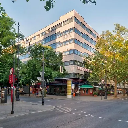 Hollywood Media Am Kurfuerstendamm 4*