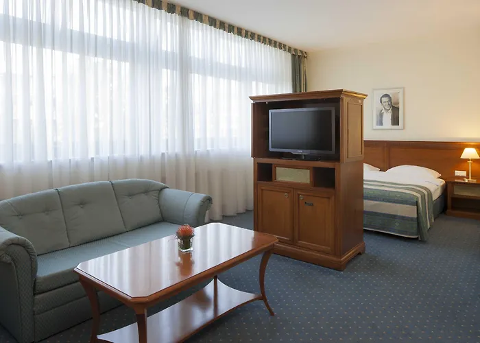 Hotel Hollywood Media Am Kurfürstendamm 4*