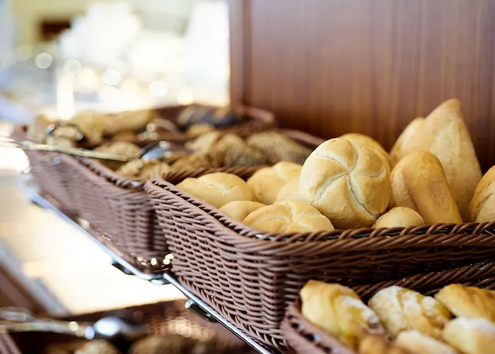 Hollywood Media Am Kurfuerstendamm Hotel 4*