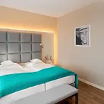 Hollywood Media Am Kurfuerstendamm Hotel Berlin