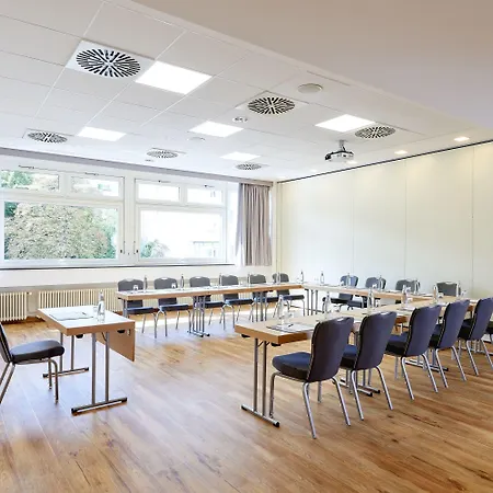 헐리우드 미디어 암 쿠르퓌르스텐담 베를린