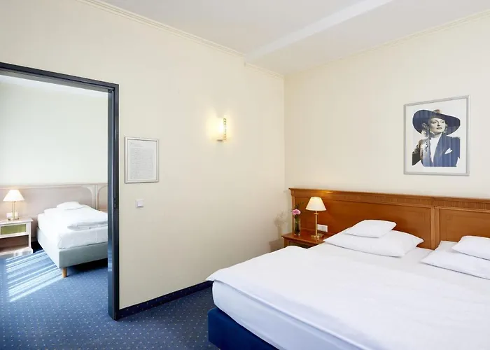 هوليوود ميديا أم كورفورستيندام برلين