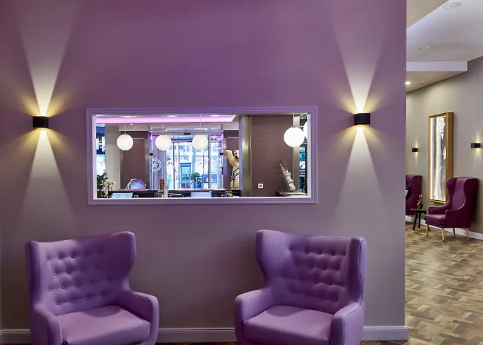 Hollywood Media Am Kurfuerstendamm Berlim