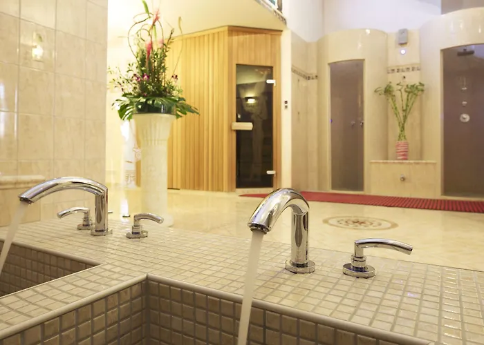 Hotel Hollywood Media Am Kurfürstendamm 4*