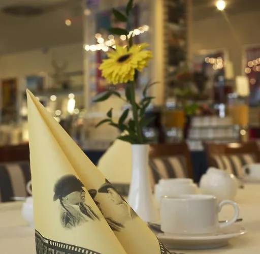 Hotel Hollywood Media Am Kurfürstendamm 4*