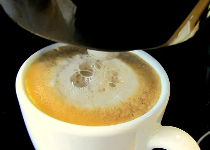 Hollywood Media Am Kurfürstendamm 4*